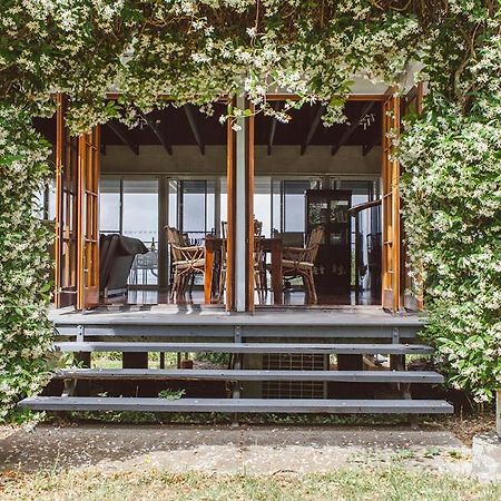 The Retreat Tamborine Mountain Villa Exterior photo