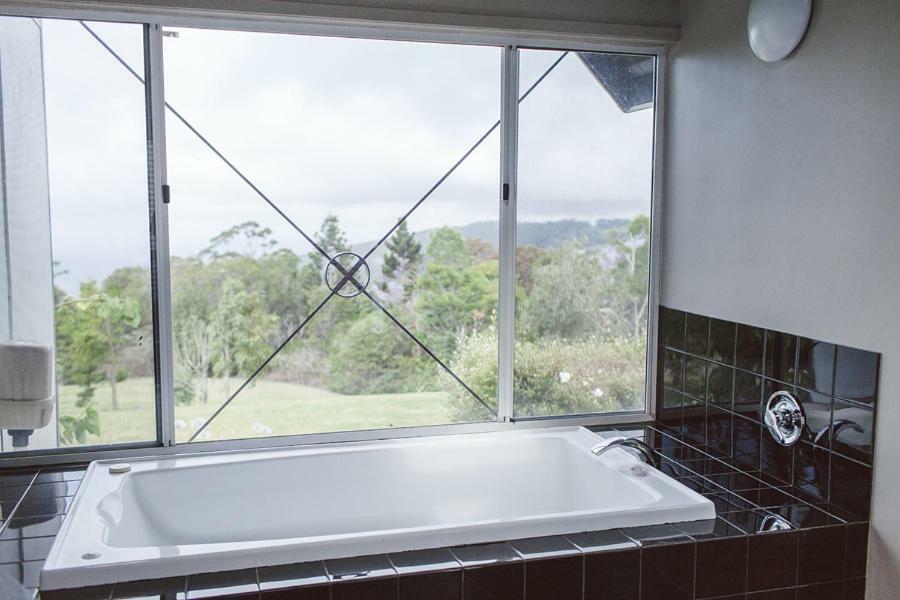 The Retreat Tamborine Mountain Villa Exterior photo